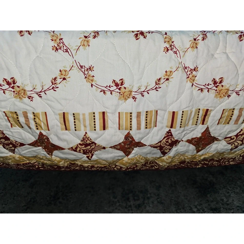 Better Homes and Gardens Eight Pointed Star Quilt Burgundy Gold 63x86 Floral